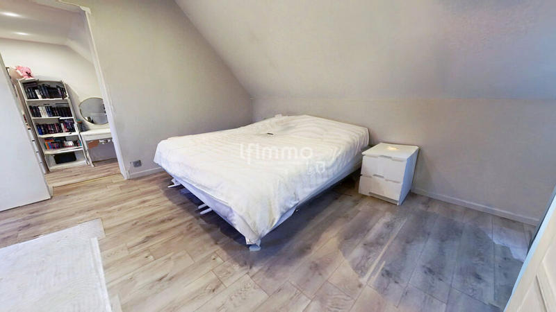 Maison - 101 m² - 5 pièces
