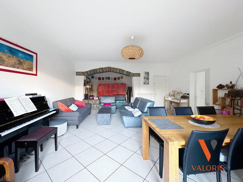Maison - 127 m² - 6 pièces