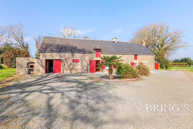 Maison - 92 m² - 5 pièces