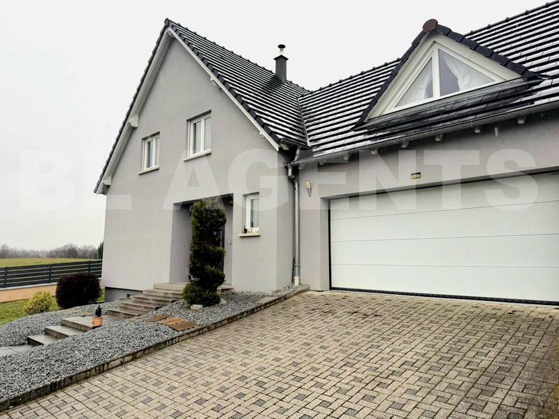 Maison - 138 m² - 5 pièces