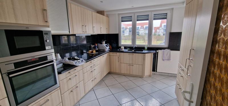 Maison traditionnelle - 209 m² - 8 pièces