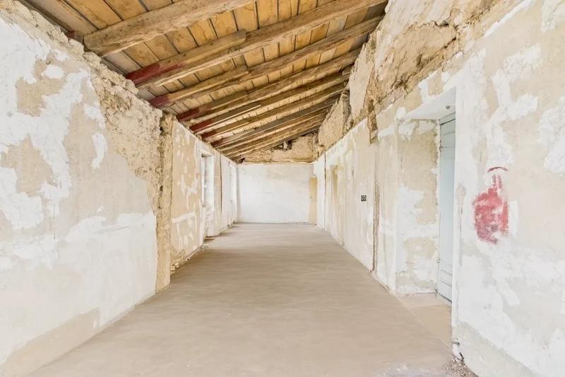 Maison - 293 m² - 10 pièces