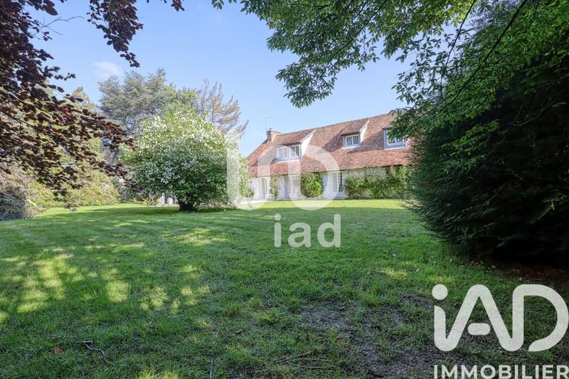 Maison - 232 m² - 7 pièces