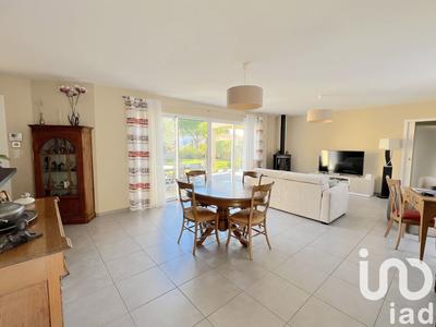 Maison - 133 m² - 6 pièces