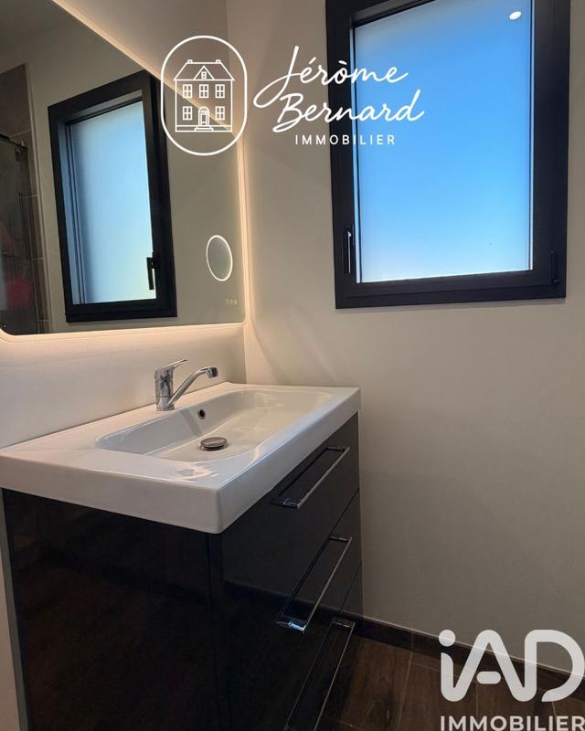 Maison - 178 m² - 7 pièces