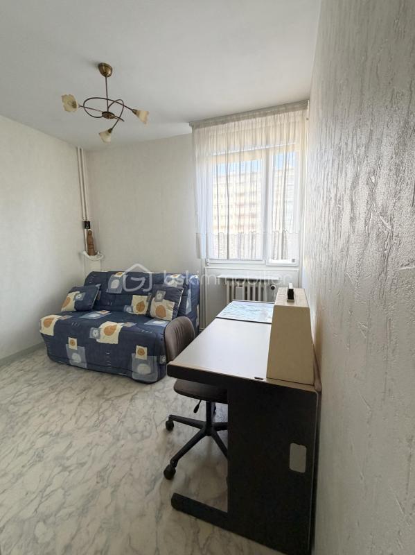 Appartement - 94 m² - 5 pièces