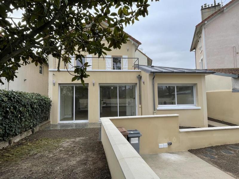 Maison - 142 m² - 5 pièces