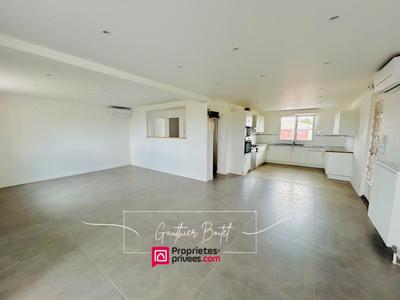 Maison - 206 m² - 9 pièces