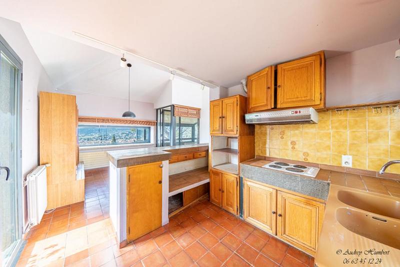 Maison - 126 m² - 4 pièces