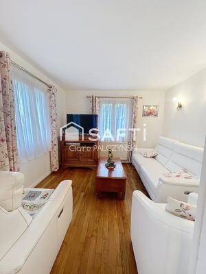 Maison - 121 m² - 7 pièces