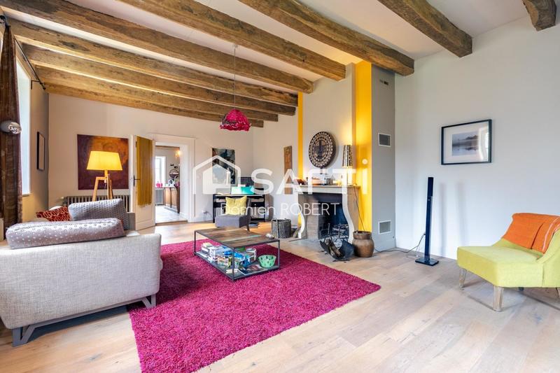 Maison - 350 m² - 8 pièces