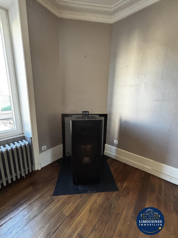 Maison - 153 m² - 8 pièces