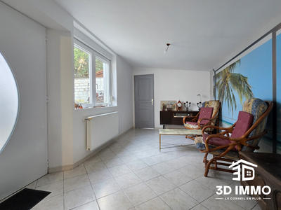 Maison - 90 m² - 5 pièces