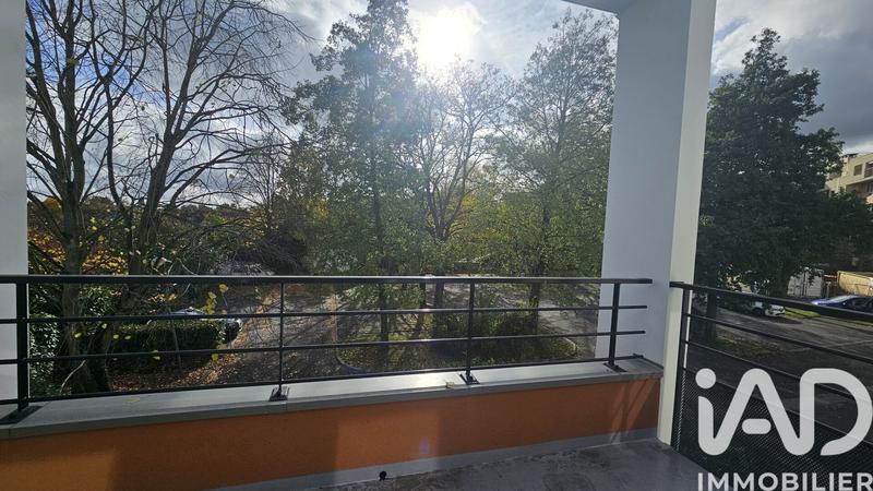 Appartement - 85 m² - 5 pièces