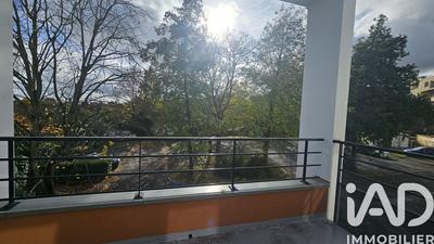 Appartement - 85 m² - 5 pièces