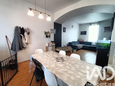 Maison - 151 m² - 7 pièces