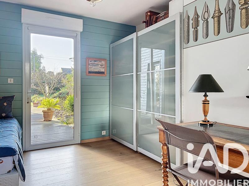 Maison - 170 m² - 9 pièces