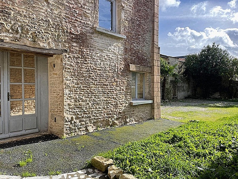 Maison - 150 m² - 5 pièces