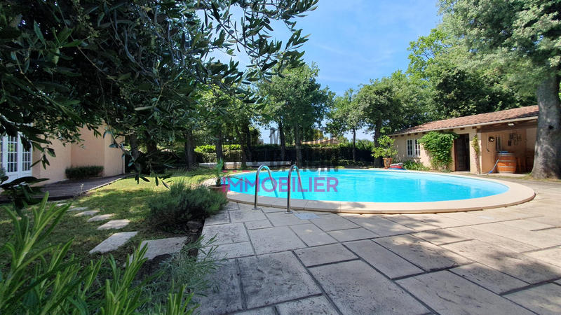 Maison - 170 m² - 6 pièces