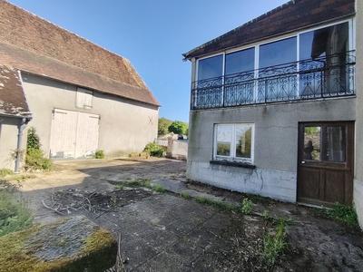 Maison ancienne - 219 m² - 8 pièces