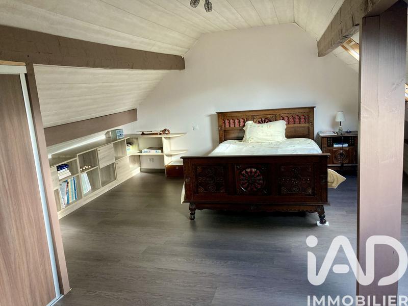 Maison - 268 m² - 6 pièces