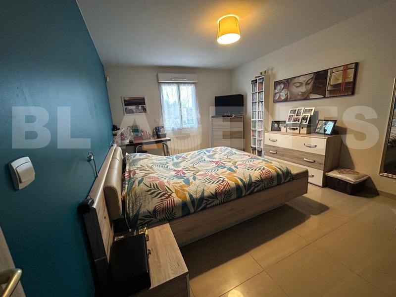 Maison traditionnelle - 151 m² - 5 pièces