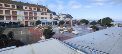 Immeuble - 130 m² - 6 pièces