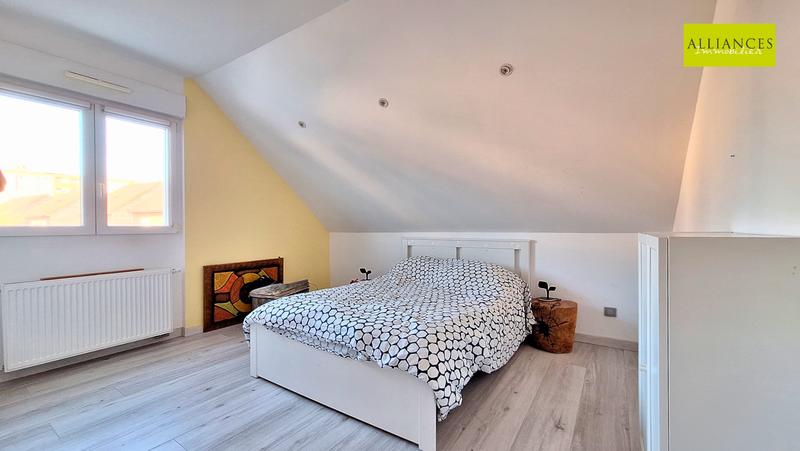 Maison - 172 m² - 7 pièces