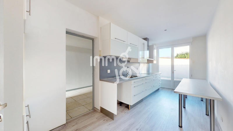 Maison - 156 m² - 6 pièces