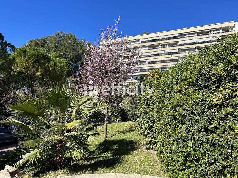 Appartement - 167 m² - 4 pièces