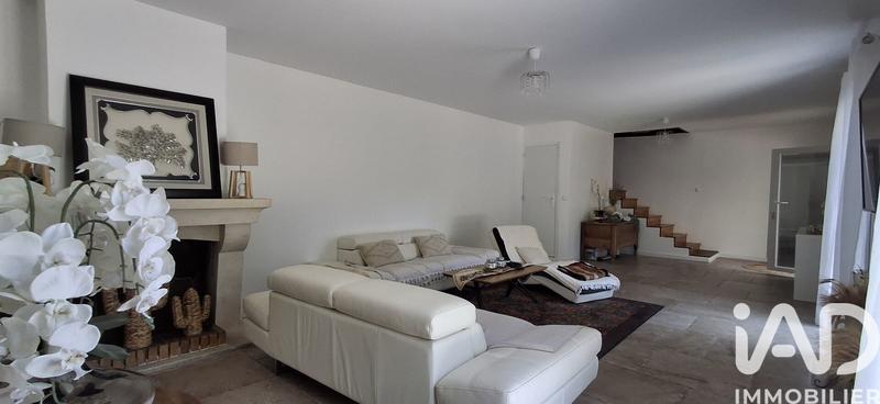 Maison - 186 m² - 8 pièces