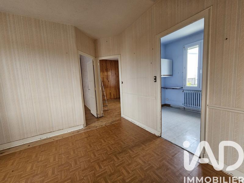Maison - 93 m² - 5 pièces