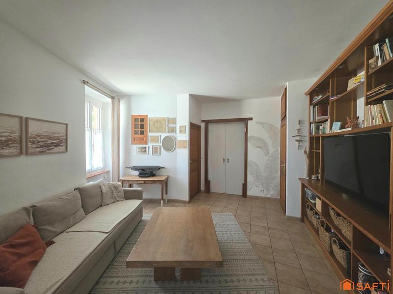 Maison de village - 210 m² - 7 pièces