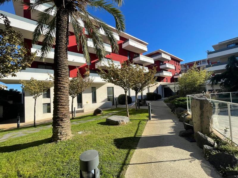 Appartement - 57 m² - 3 pièces