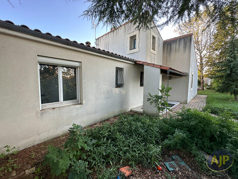 Maison - 171 m² - 6 pièces