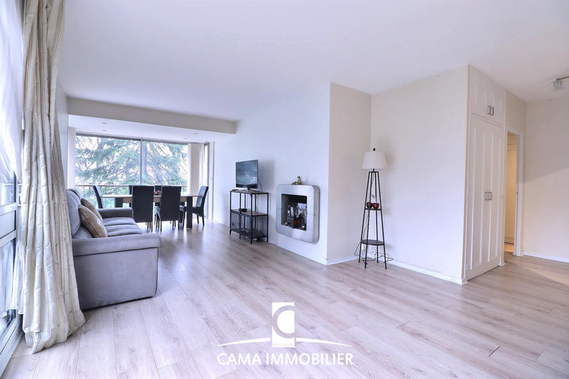 Appartement - 112 m² - 6 pièces