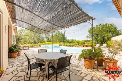 Maison - 157 m² - 4 pièces