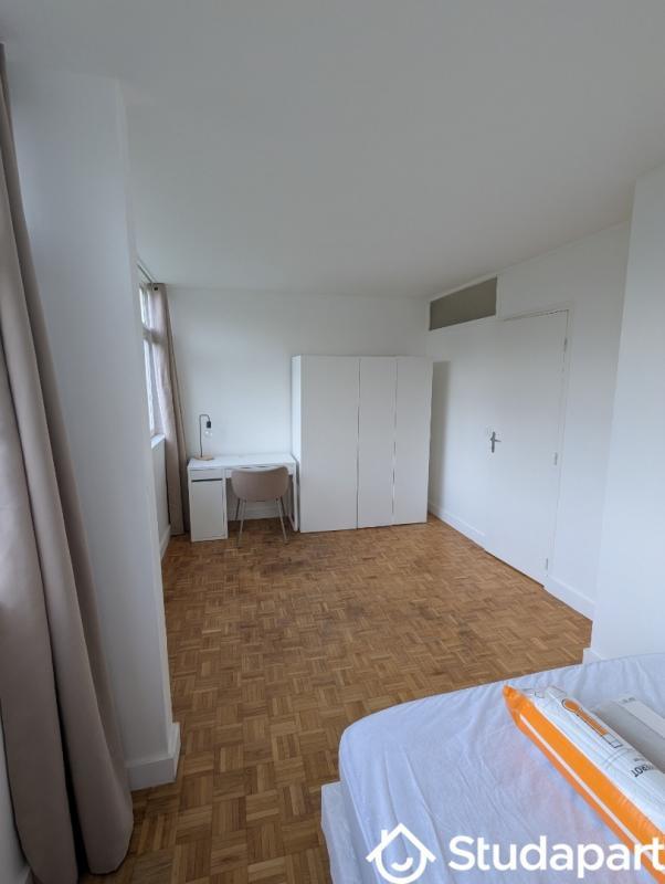 Chambre - 15 m² - 1 pièce
