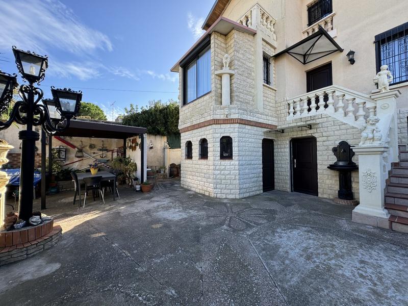 Viager - Maison - 164 m² - 7 pièces