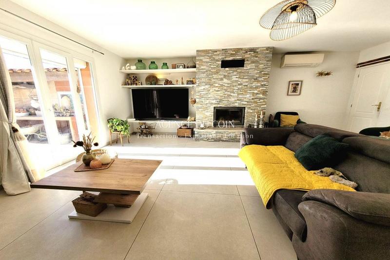 Maison - 163 m² - 5 pièces