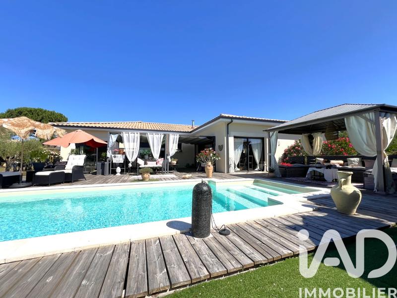 Maison - 198 m² - 5 pièces