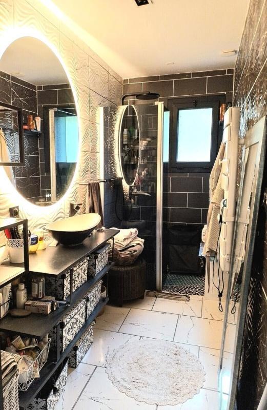 Maison - 77 m² - 3 pièces