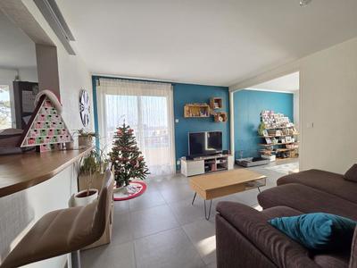 Appartement ancien - 83 m² - 4 pièces