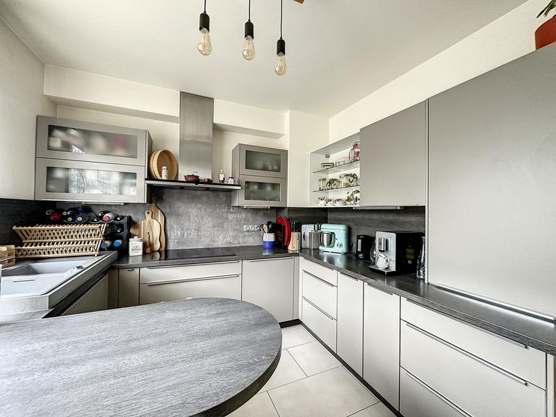 Maison - 190 m² - 7 pièces