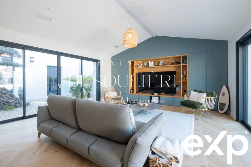 Villa - 200 m² - 7 pièces