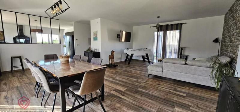 Maison - 130 m² - 5 pièces