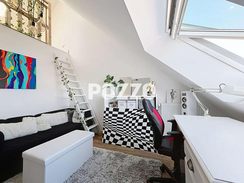 Maison - 179 m² - 8 pièces