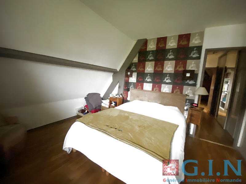 Maison - 159 m² - 6 pièces