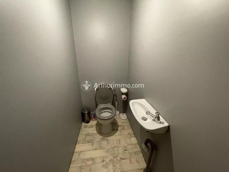 Maison - 183 m² - 8 pièces