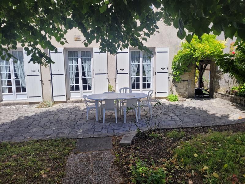 Maison ancienne - 111 m² - 5 pièces